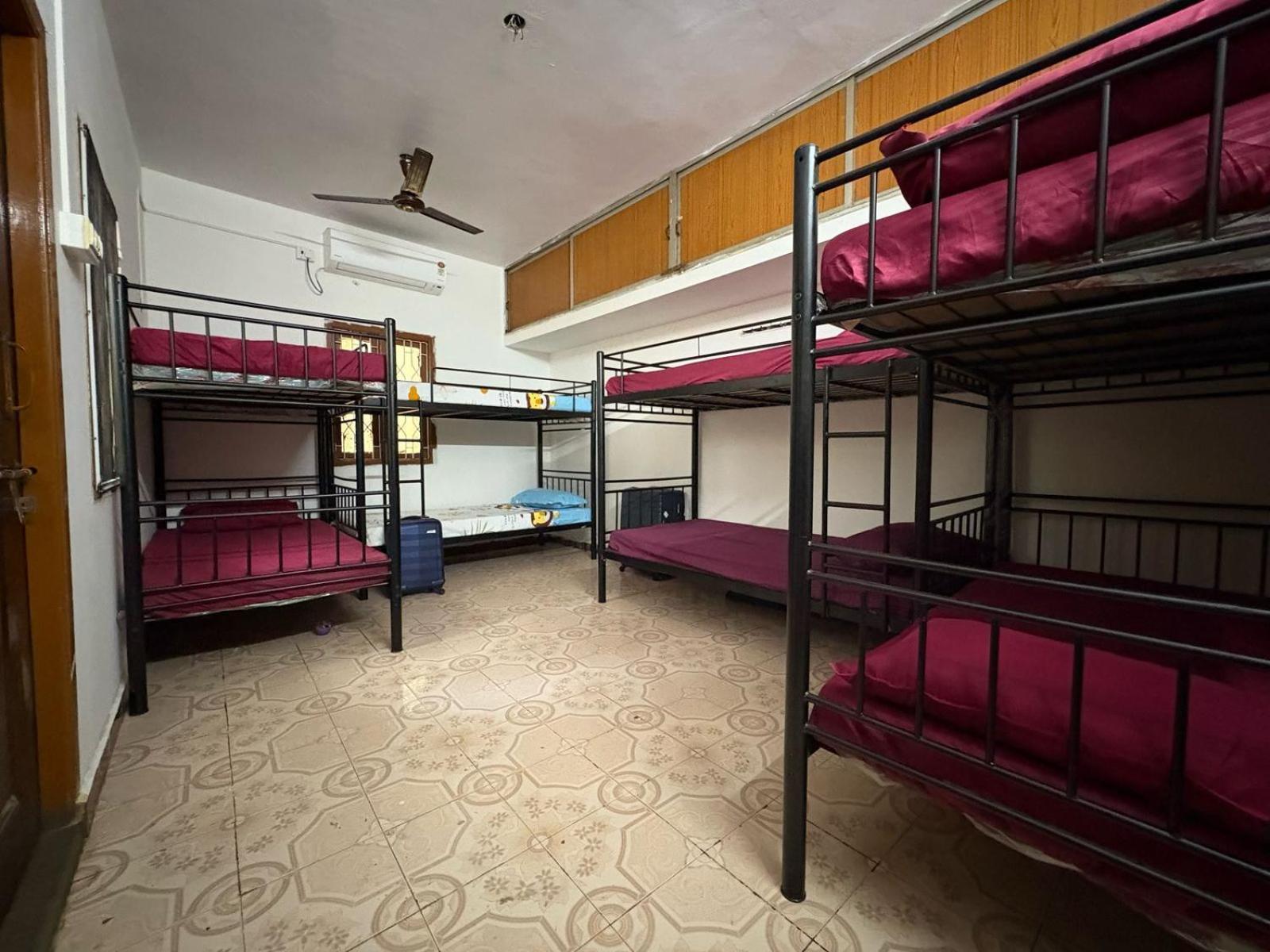 Hostel Madras Zewnętrze zdjęcie